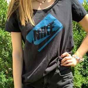 Black and blue nike T-shirt size small